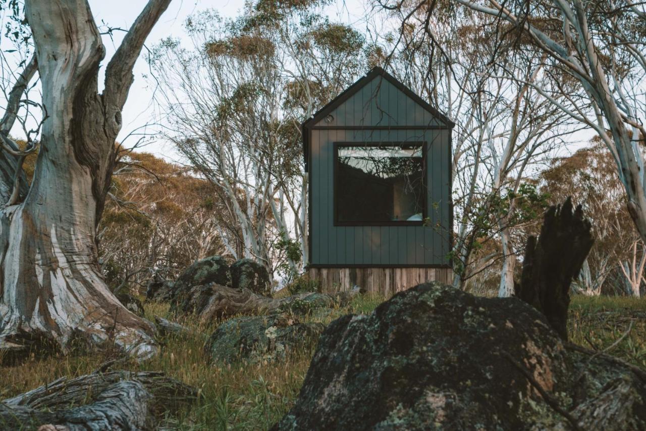 Big Yard Escapes - Two Off-Grid Tiny Houses On The Mowamba River Jindabyne Exteriér fotografie