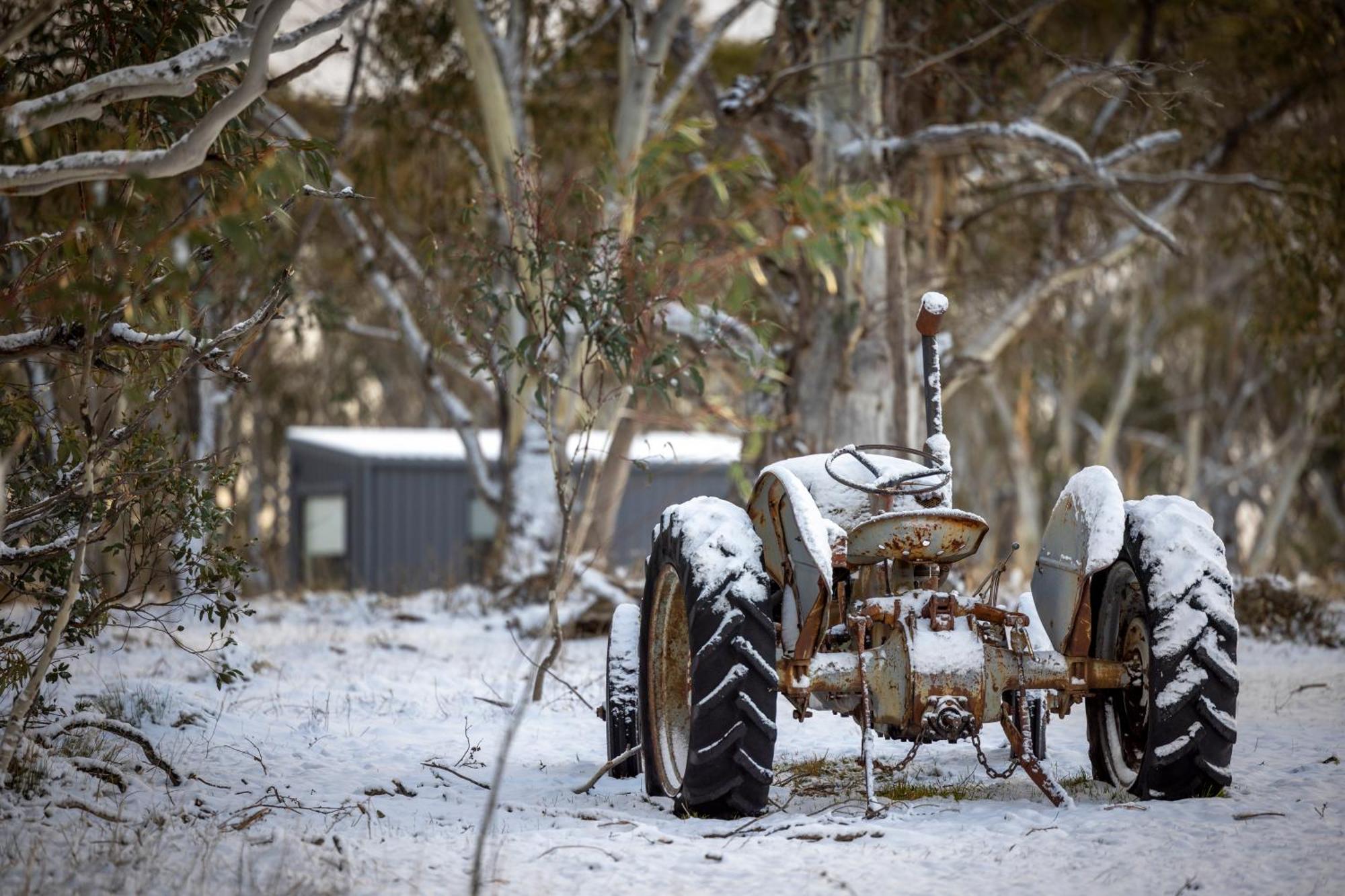 Big Yard Escapes - Two Off-Grid Tiny Houses On The Mowamba River Jindabyne Exteriér fotografie